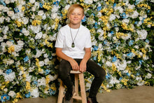 Load image into Gallery viewer, Miss Zara - Flower Wall