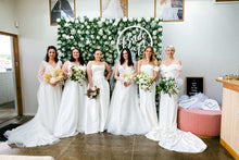 Load image into Gallery viewer, Bride to Be White Wooden Sign