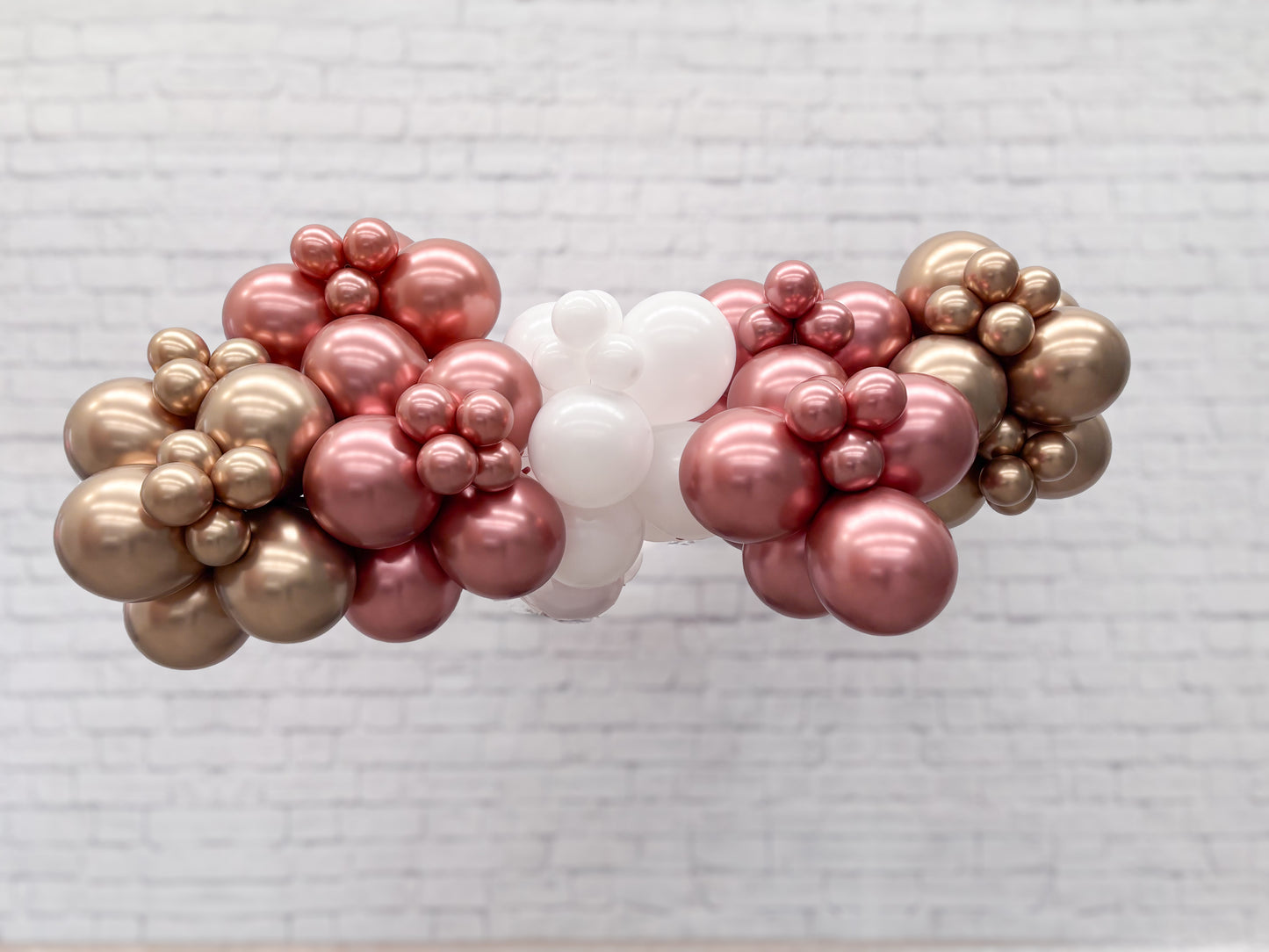 Convenient grab and go balloon garland hire for stylish and quick event décor