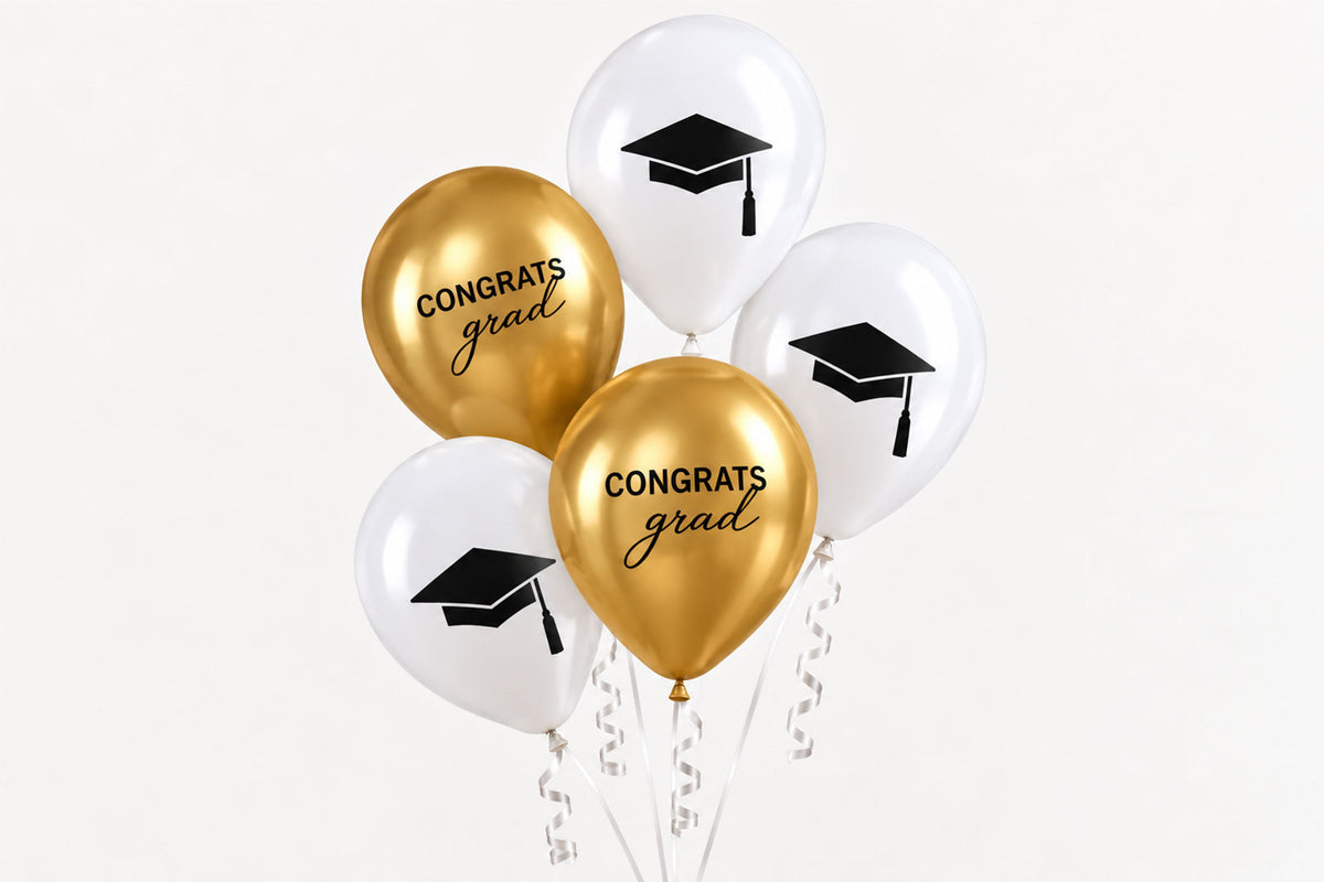 Graduation themed helium balloon bunch for a graduation celebration