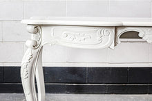 Load image into Gallery viewer, Wedding Table and Pouf