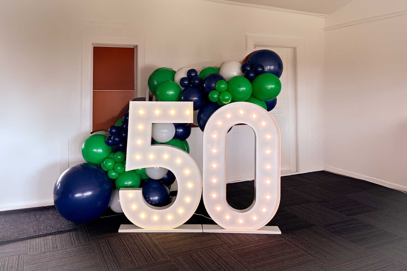 50 marquee lights for event signage and decorative lighting