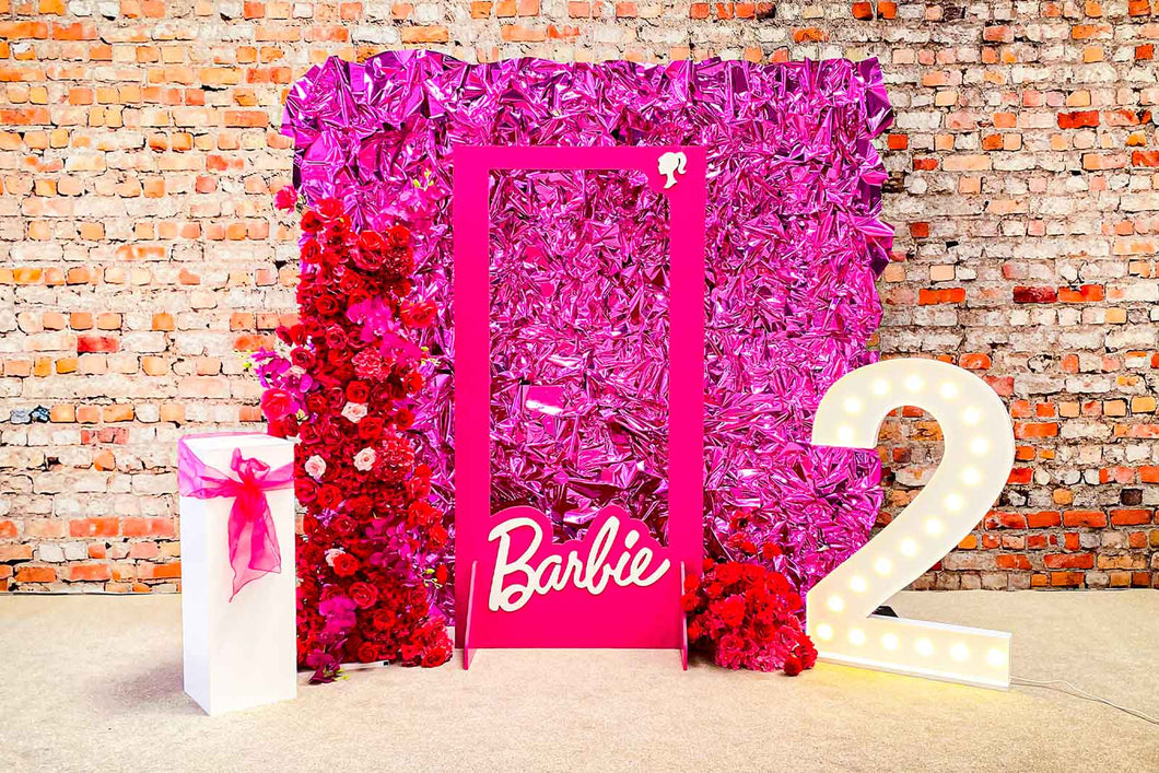 Crinkle Foil Wall - Hot Pink