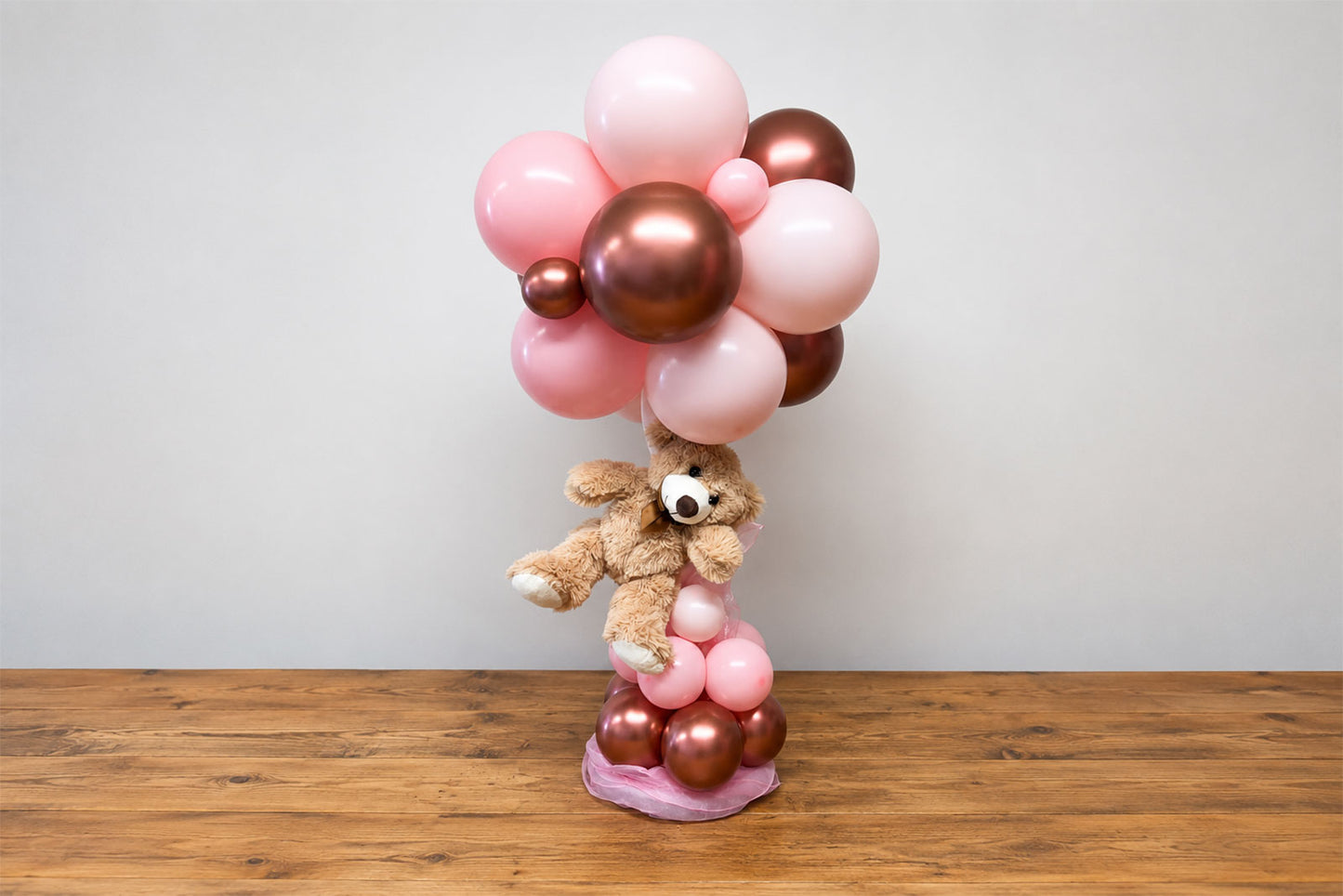 Baby shower decorations with balloons, event styling and party decor setup in Auckland.