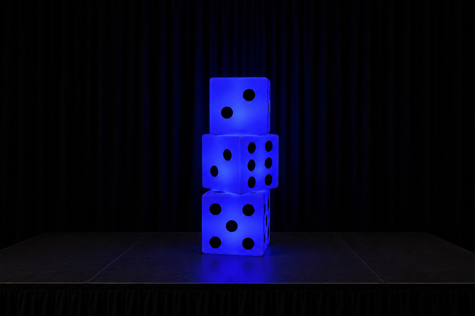 Large glowing LED dice display with vibrant lighting, perfect for casino nights, Las Vegas-themed events, fundraisers, corporate functions, and party styling in New Zealand.