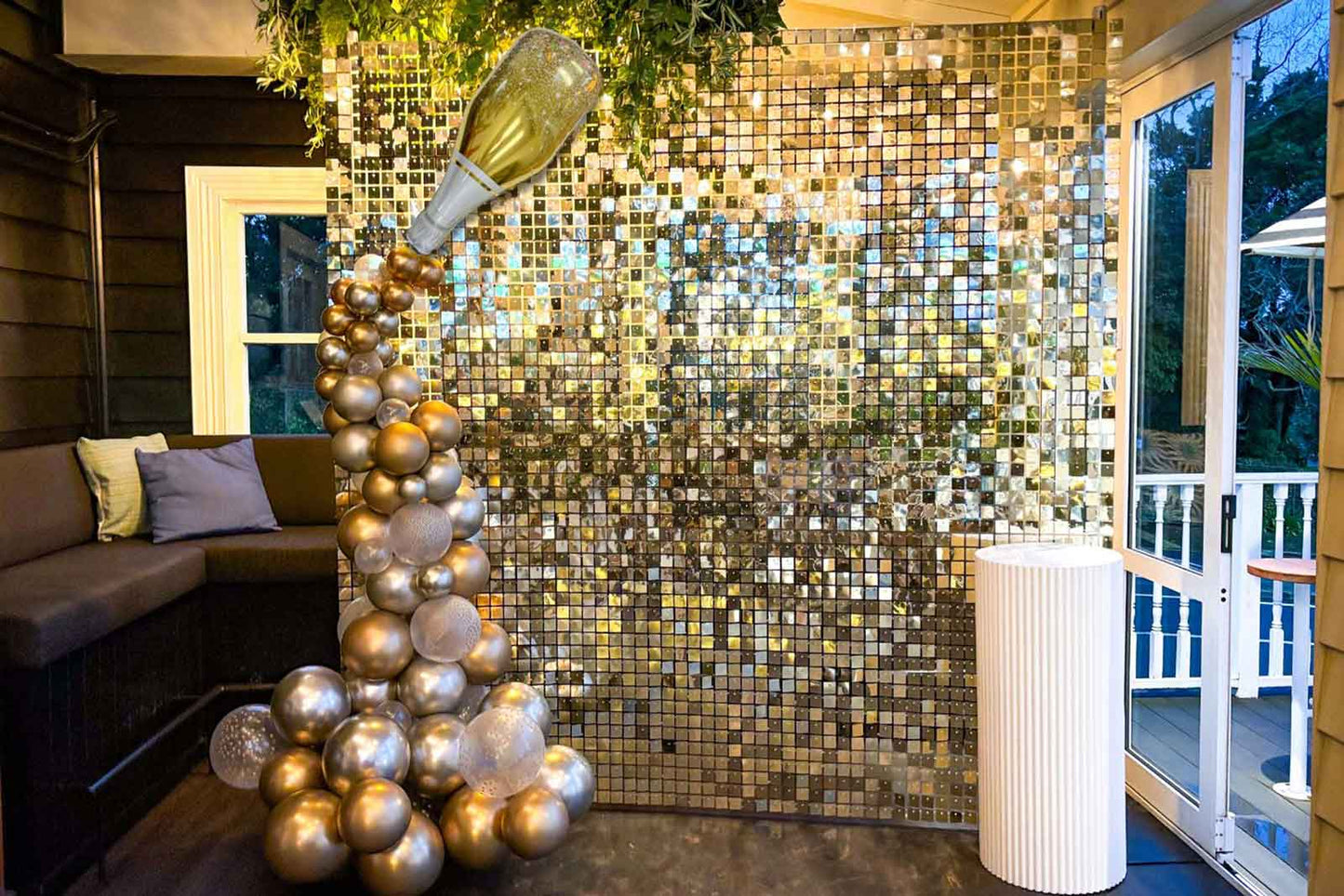 Champagne flowing balloon display for hire, perfect for parties, birthdays, and celebration décor