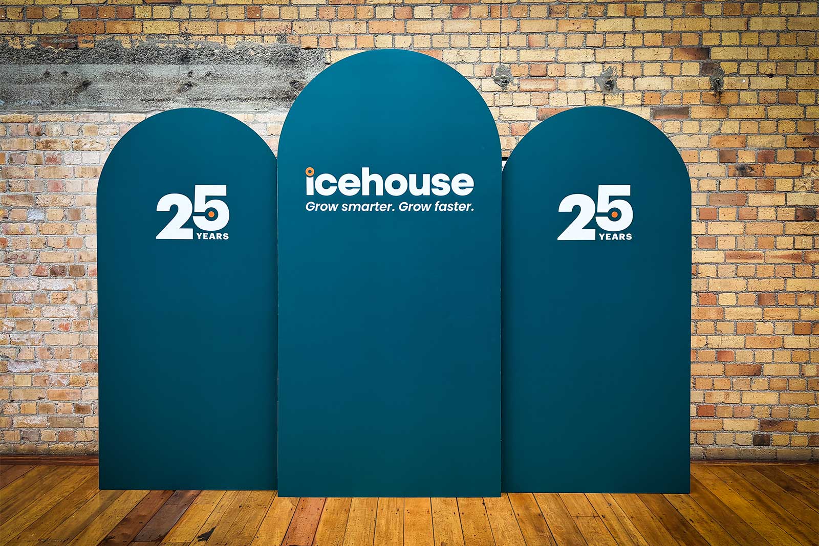 Custom printed arch backdrop for events and celebrations