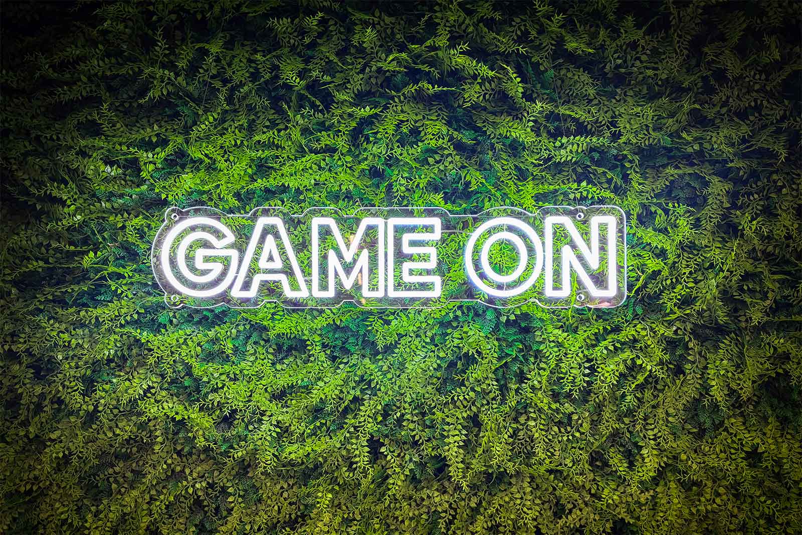 Game On LED neon sign for hire in Auckland, perfect for gaming parties, soccer events, sports-themed birthdays, esports tournaments, and event backdrops.