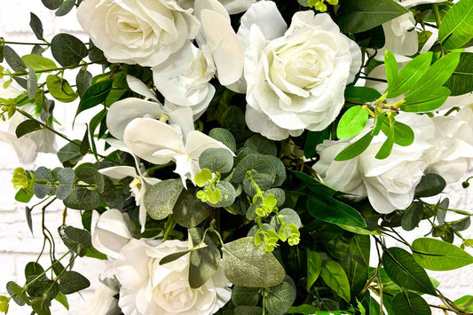 Hire artificial flowers to decorate arches, tables, and event backdrops