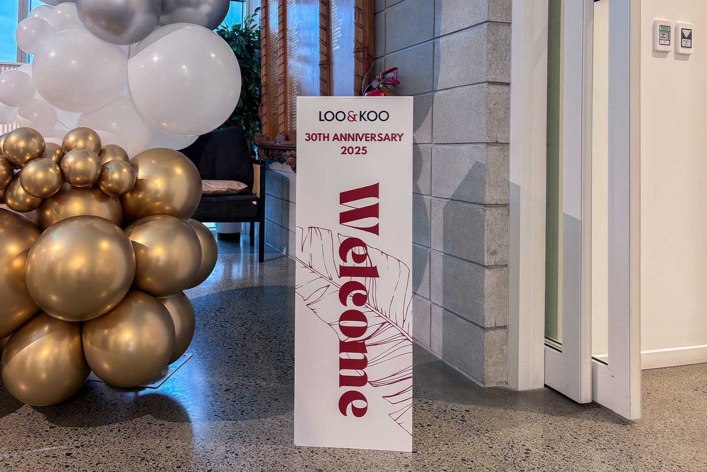 Custom logo printed plinth for promotional events or exhibitions