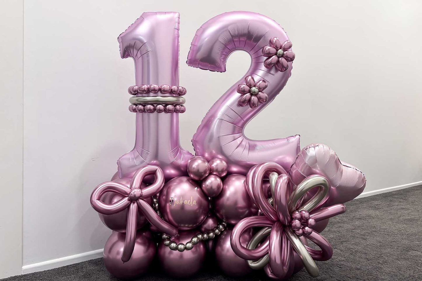 Premium balloon bouquet stack for weddings, corporate events, and photo areas