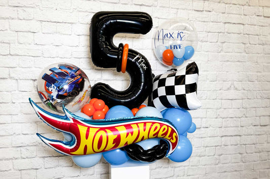 Premium bouquet balloon stack for hire, creating a stylish and elegant event display