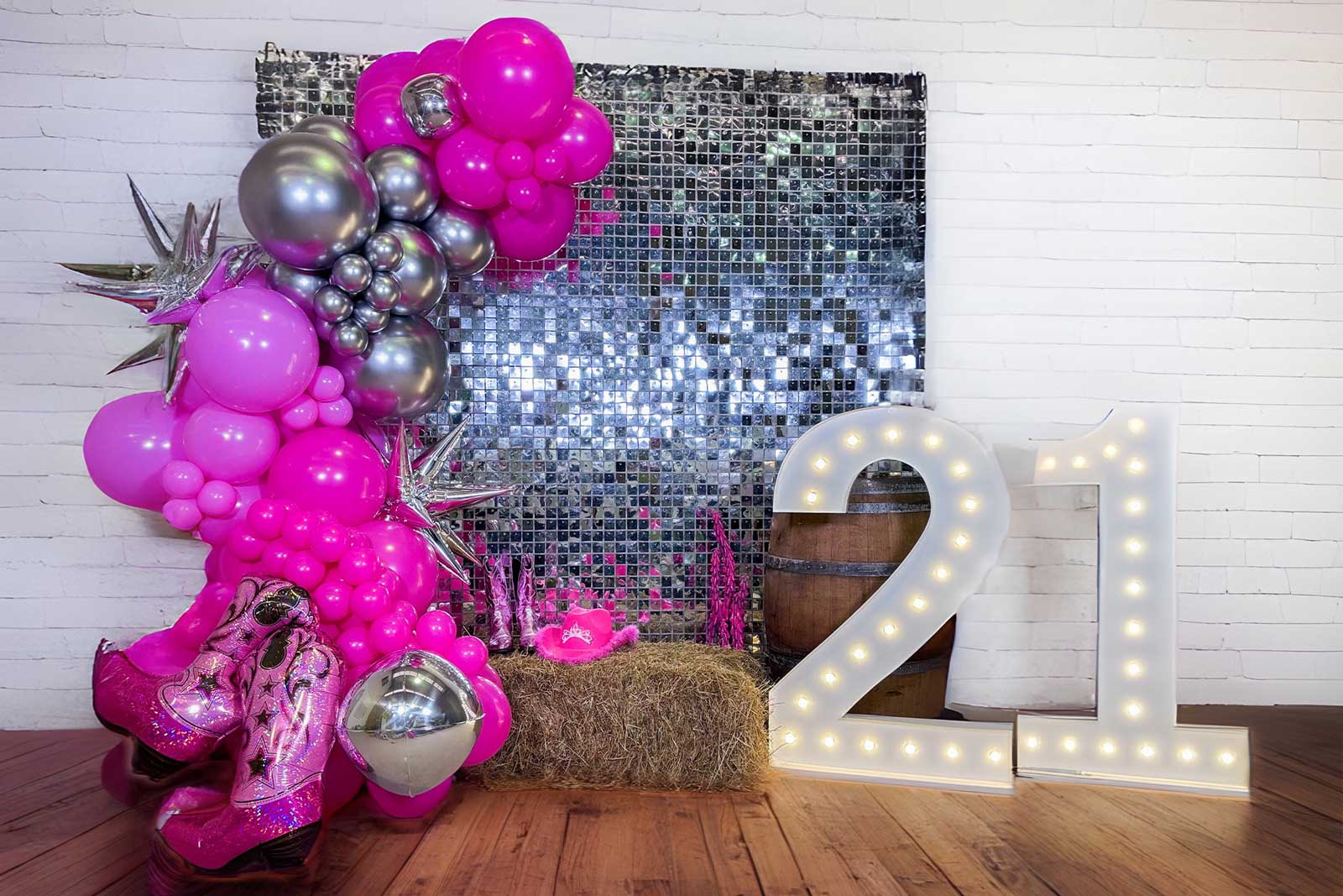 Yee Haw cowboy-themed backdrop and balloon package with western decorations, balloons and party styling for birthdays and events in Auckland
